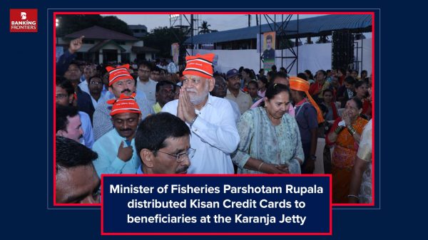 Minister of Fisheries Parshotam Rupala distributed Kisan Credit Cards to beneficiaries at the Karanja Jetty